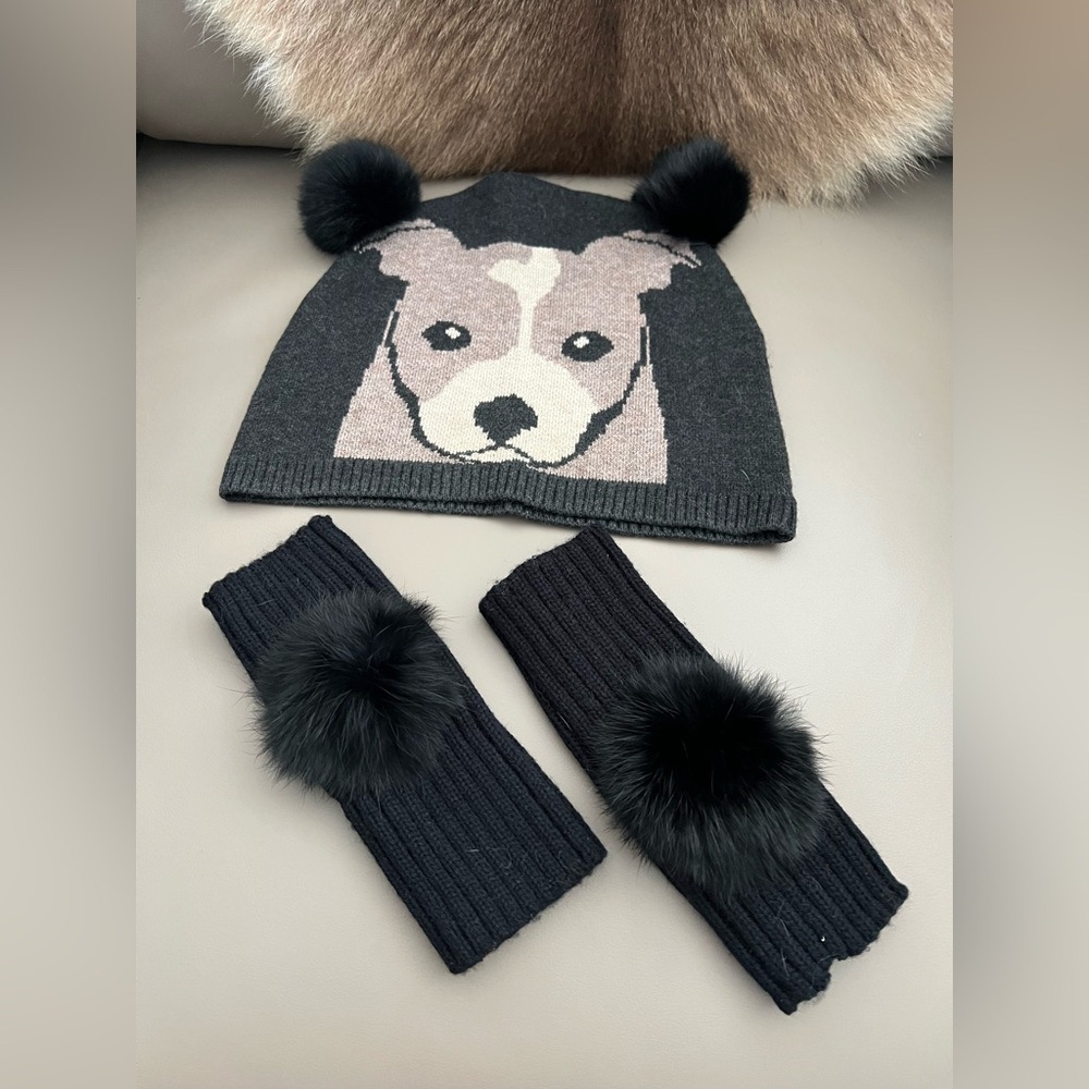 BCBGMaxAzria Black Dog Design Hat & Mittens Set